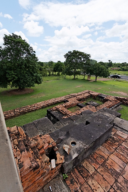 42-Prasat Non Ku-016